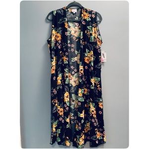 NWT Tropical LuLaRoe Joy in Size Medium